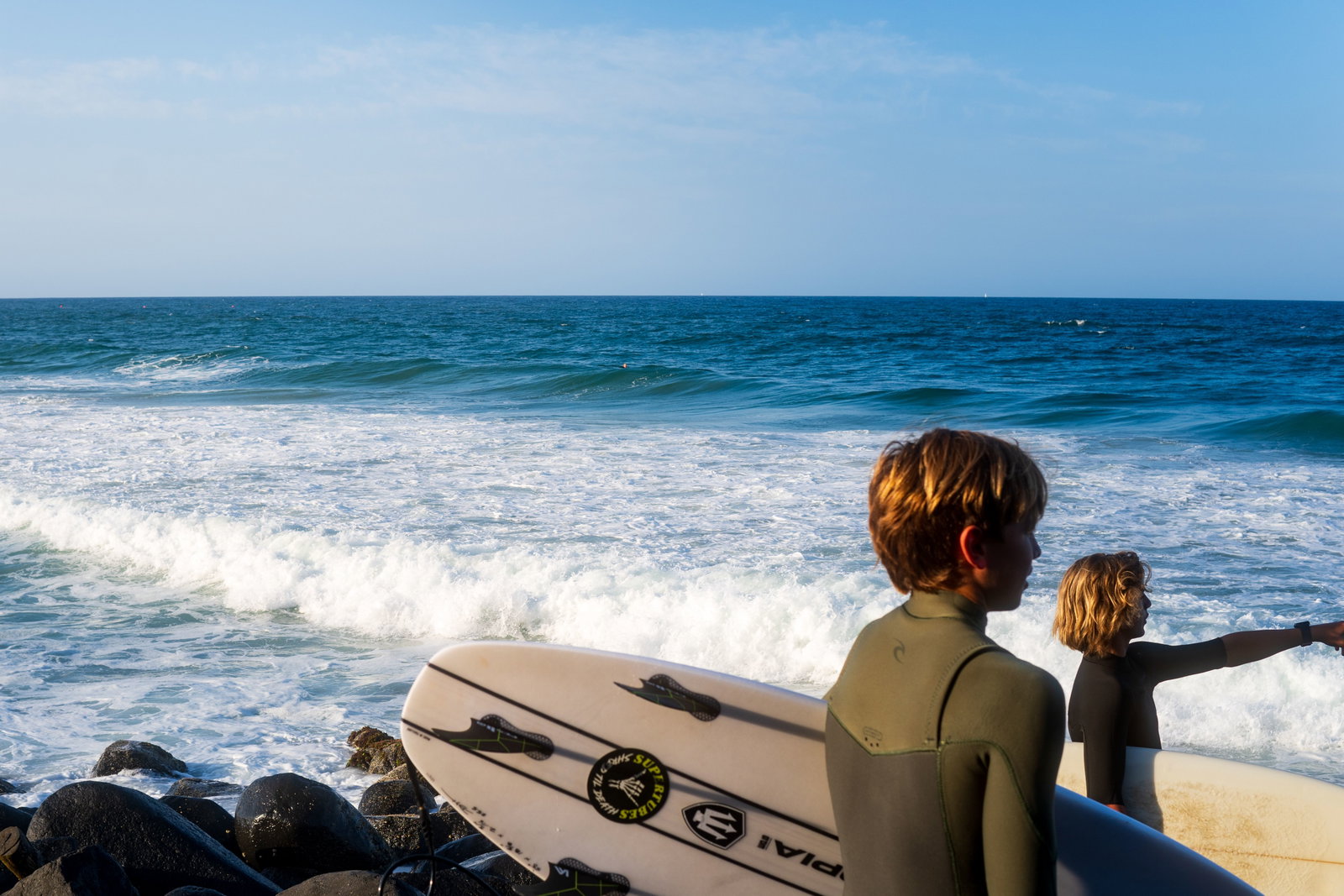RSJ youth surfers